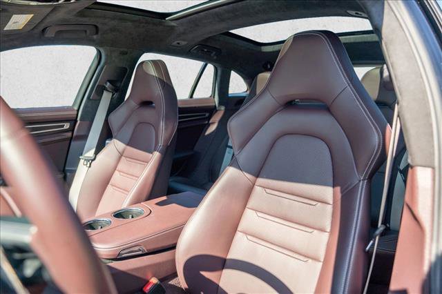 Certified 2023 Porsche Panamera GTS AWD/4WD image 5
