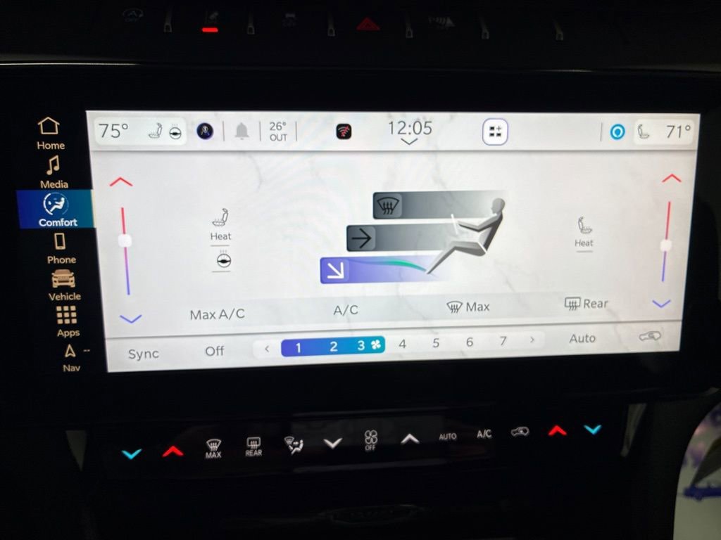 New 2026 Jeep Grand Cherokee Altitude AWD/4WD image 20