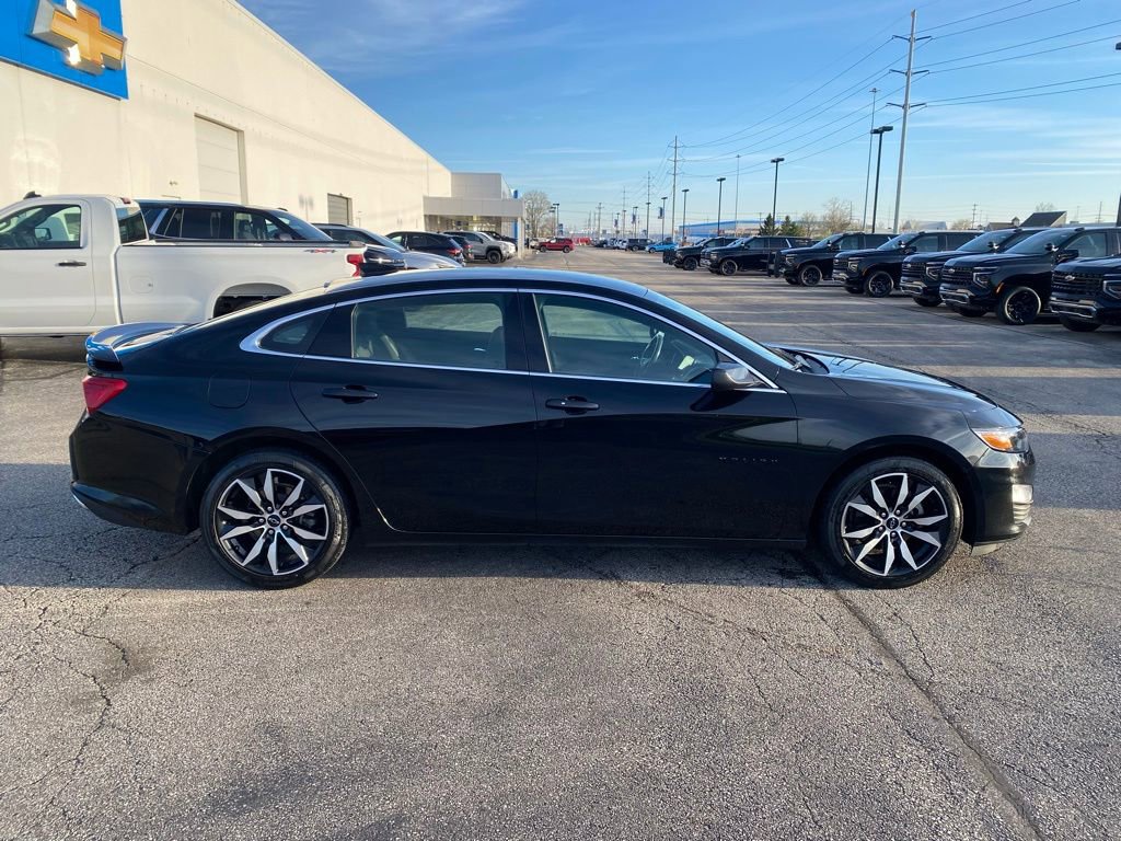 Used 2021 Chevrolet Malibu RS w/ LPO, Floor Liner Package FWD image 8