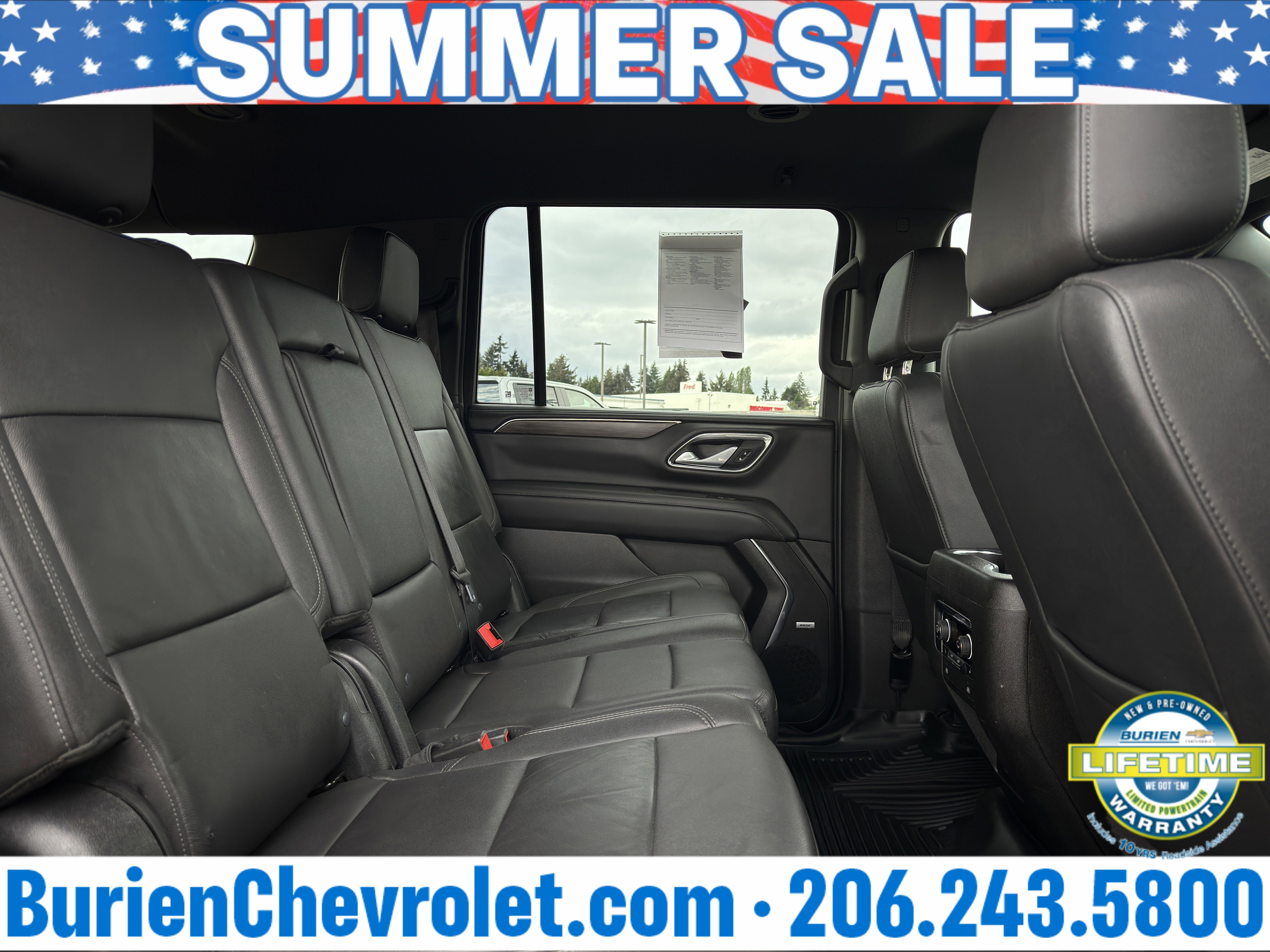 Used 2022 Chevrolet Suburban Z71 w/ Luxury Package AWD/4WD image 26