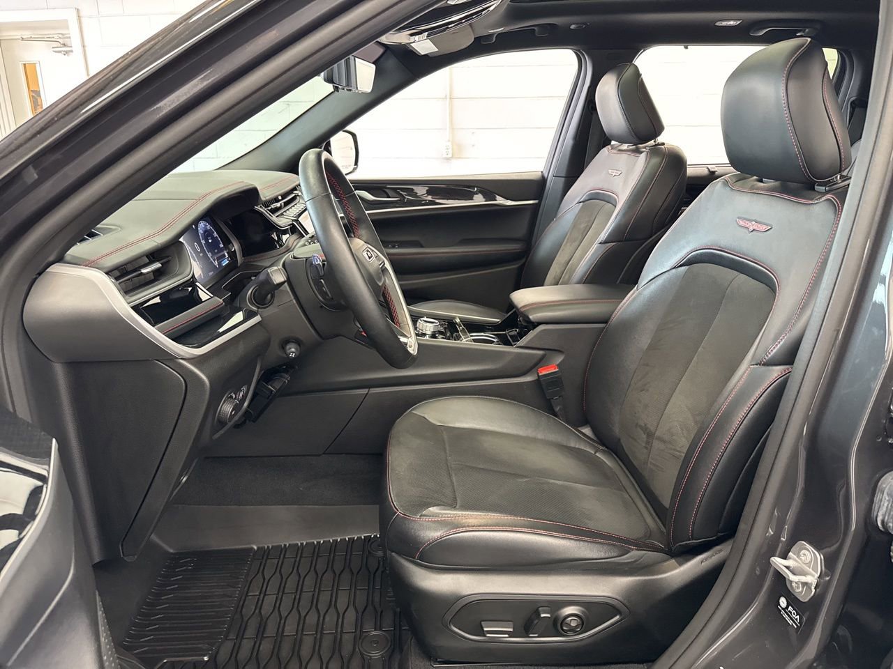 Used 2022 Jeep Grand Cherokee Trailhawk w/ ADV Protech Group II image 14