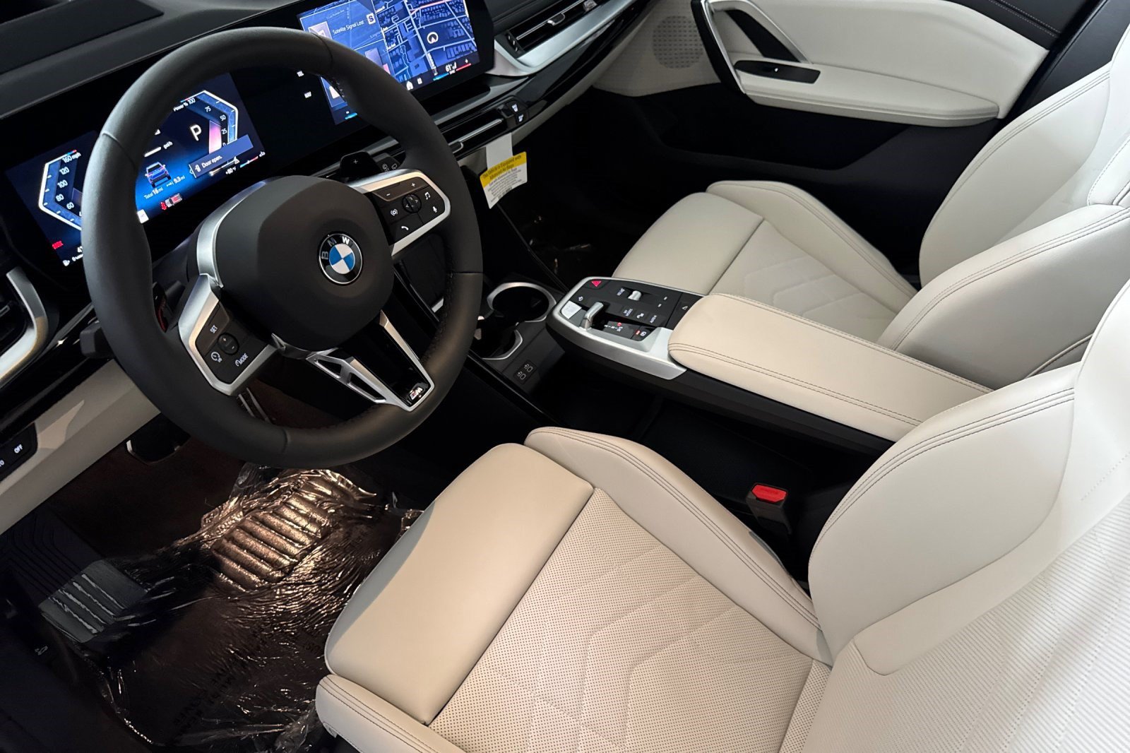 New 2026 BMW X1 xDrive28i w/ Technology Package AWD/4WD image 4