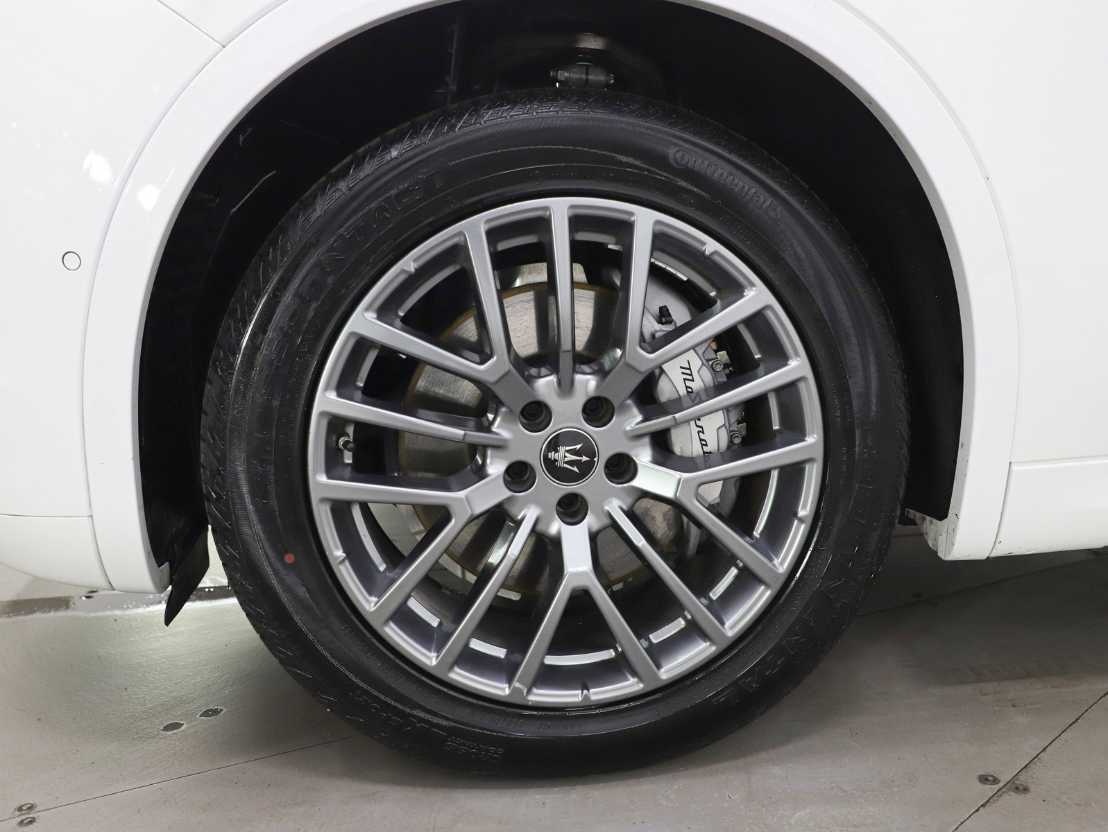 Used 2024 Maserati Grecale GT image 29