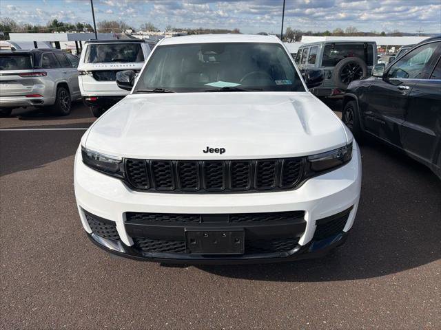 Certified 2021 Jeep Grand Cherokee L Laredo AWD/4WD image 6