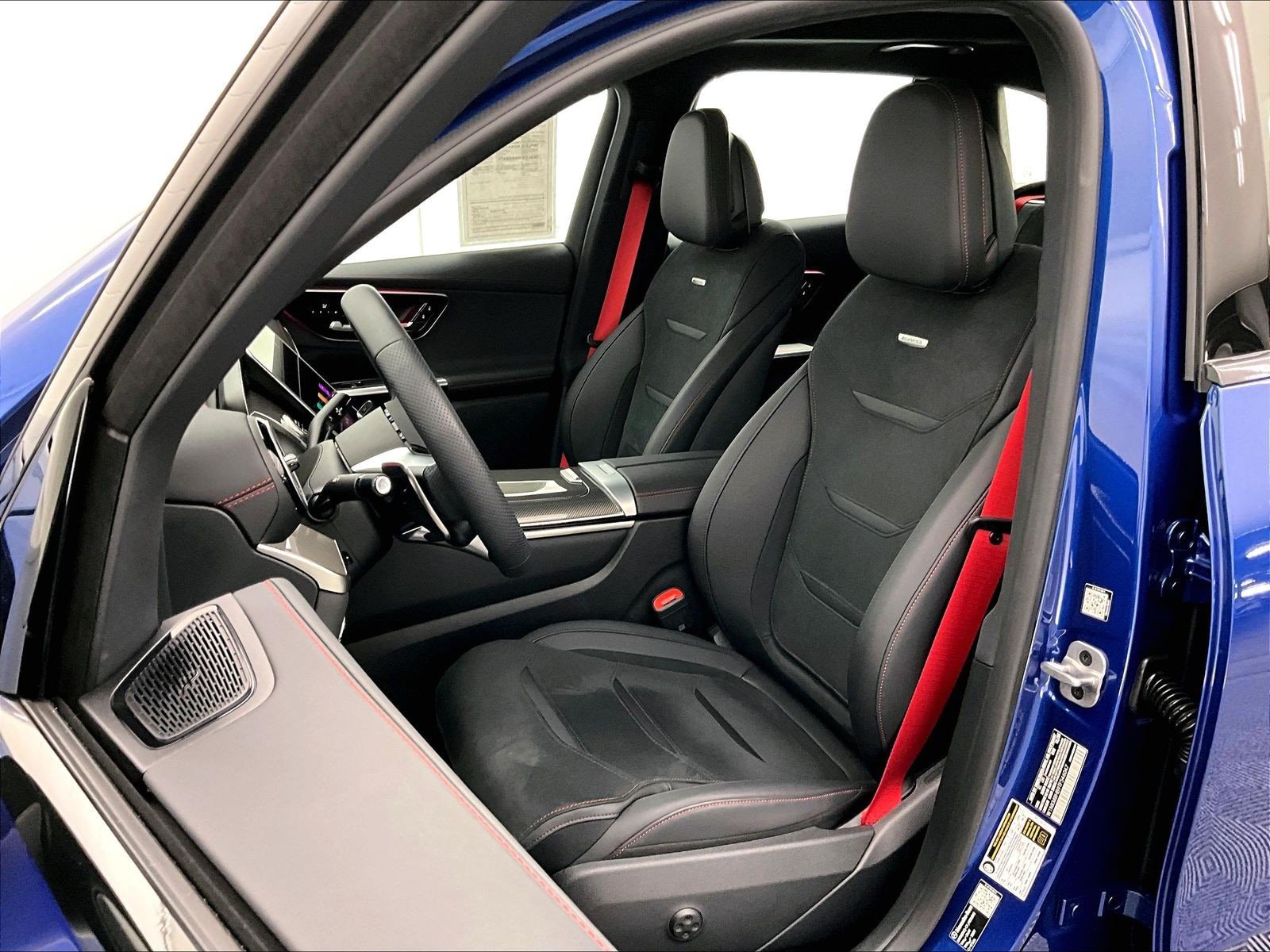 Used 2026 Mercedes-Benz GLC 43 AMG 4MATIC image 16