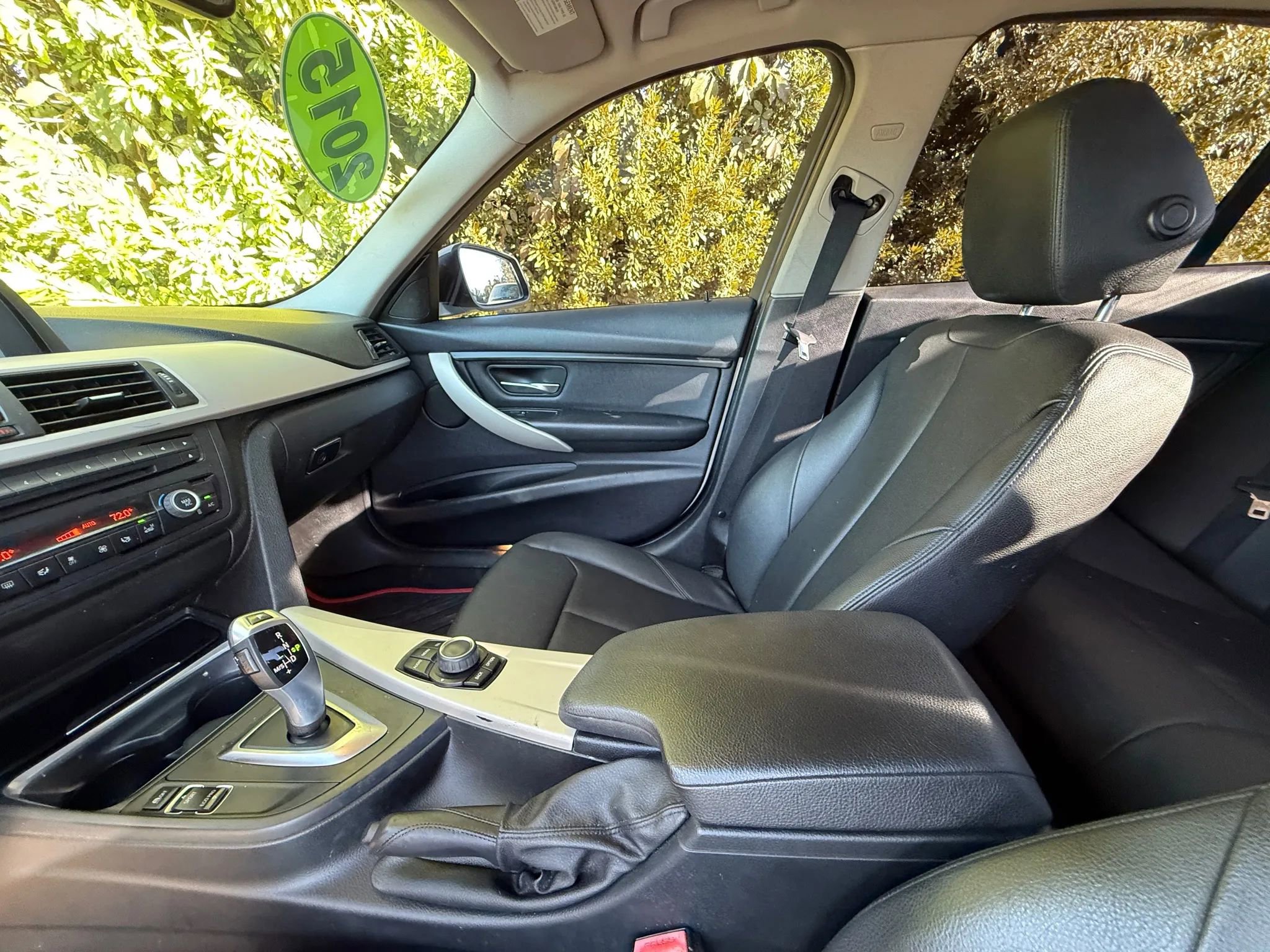 Used 2015 BMW 320i Sedan image 30