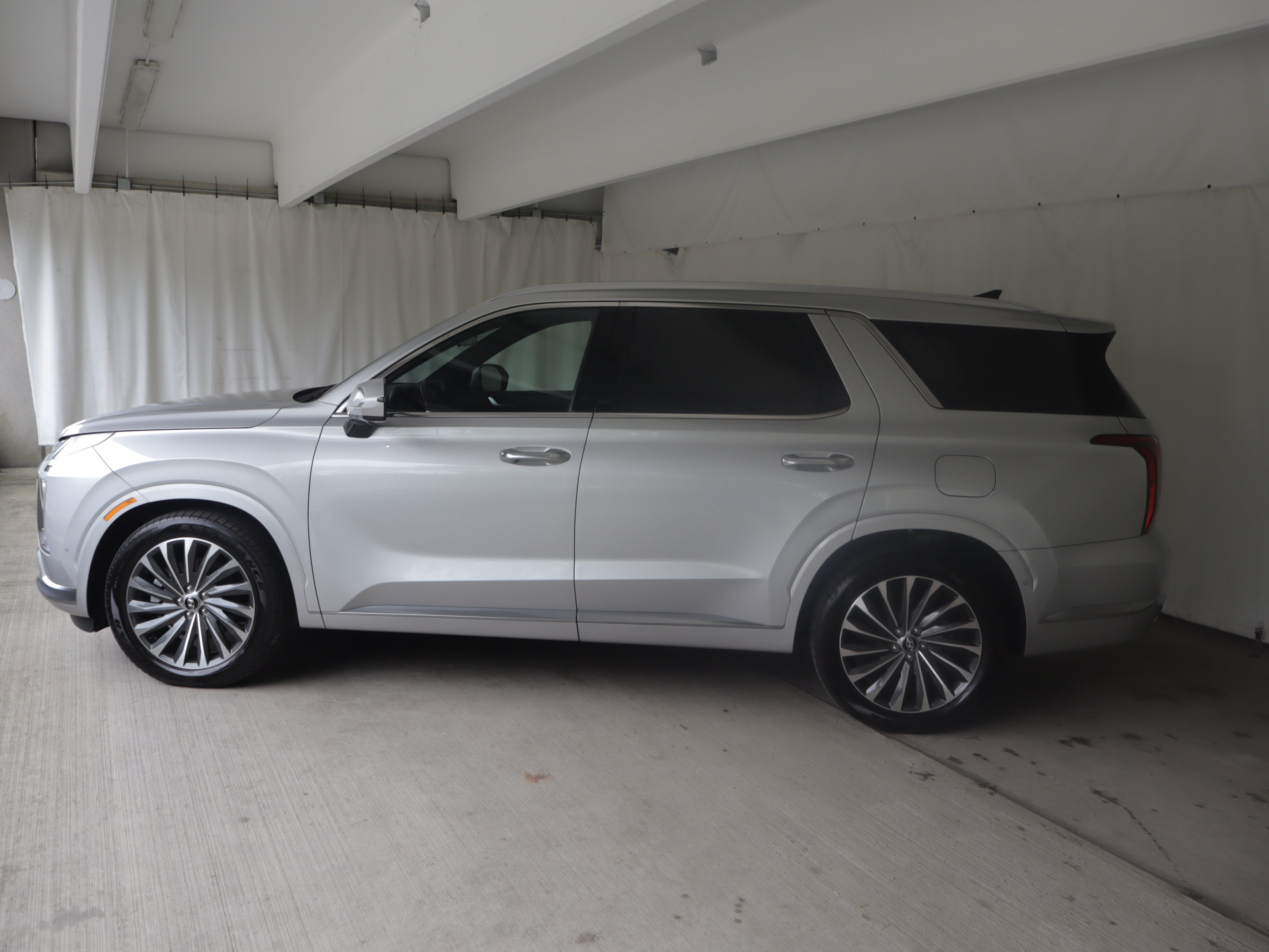 Used 2024 Hyundai Palisade Calligraphy AWD/4WD image 26