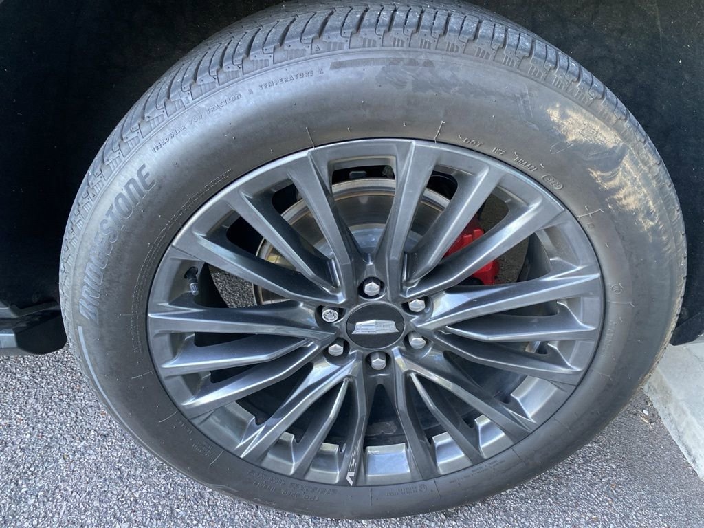 Used 2023 Cadillac Escalade ESV V image 8