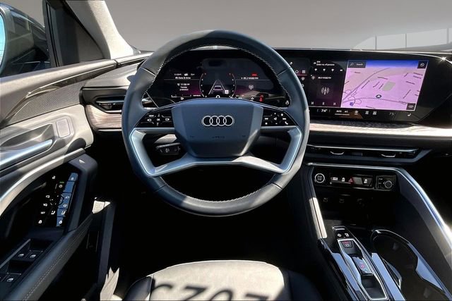Used 2025 Audi Q5 Premium w/ 19" Wheel Package AWD/4WD image 8