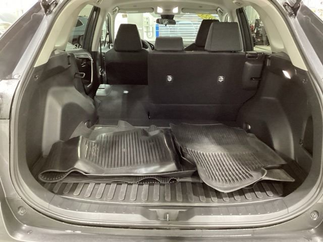 Used 2023 Toyota RAV4 LE image 25