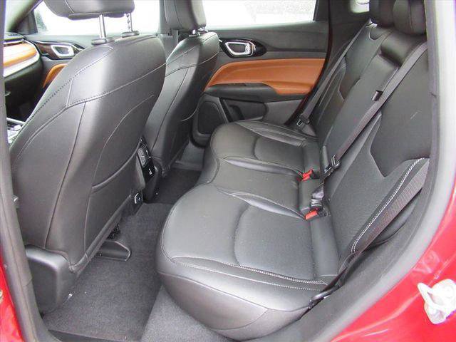 Certified 2025 Jeep Compass Limited w/ Elite Group image 29