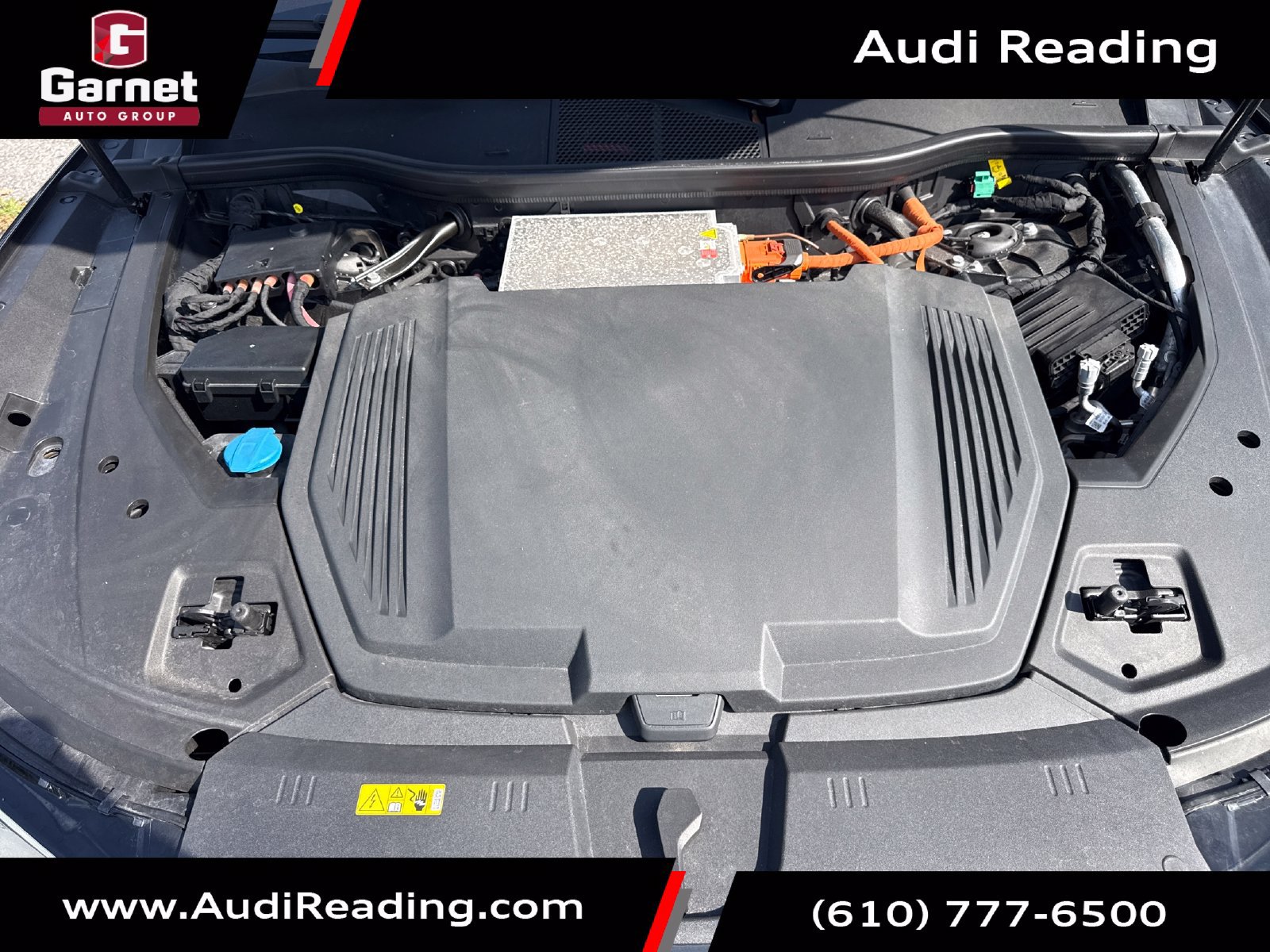 Certified 2024 Audi Q8 e-tron Premium Plus w/ Premium Plus Package AWD/4WD image 24