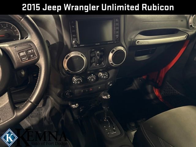 Used 2015 Jeep Wrangler Unlimited Rubicon w/ Connectivity Group image 19