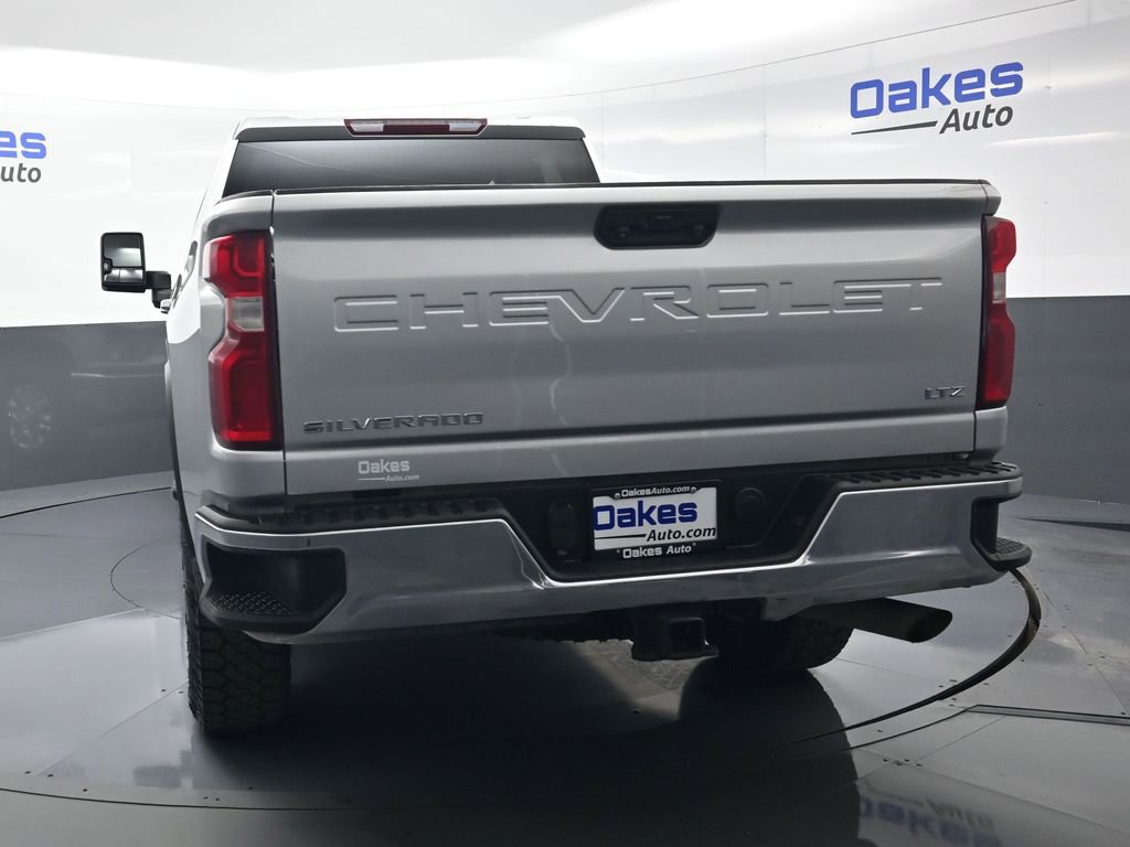 Used 2022 Chevrolet Silverado 2500 LTZ image 7