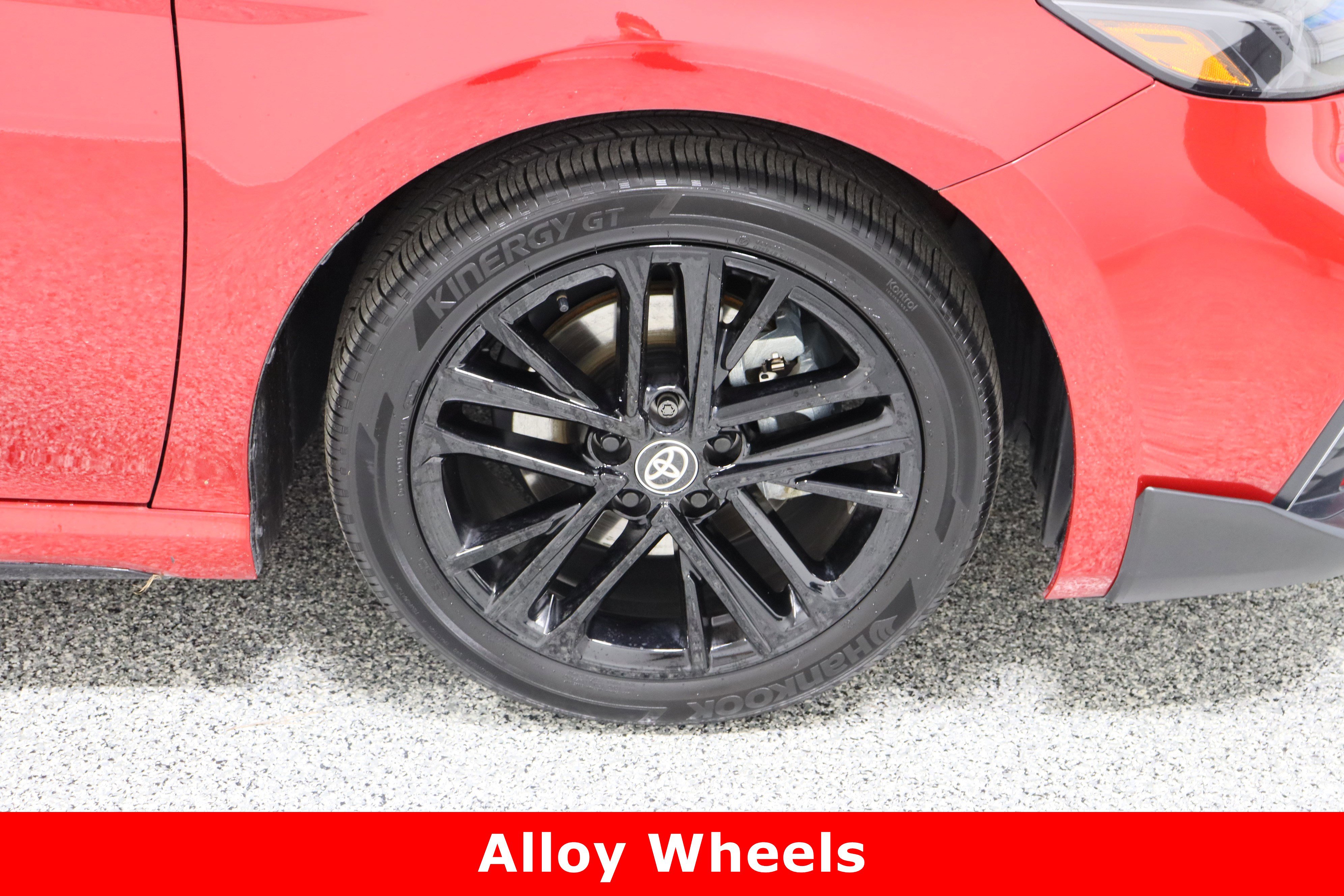 Certified 2025 Toyota Camry SE image 5