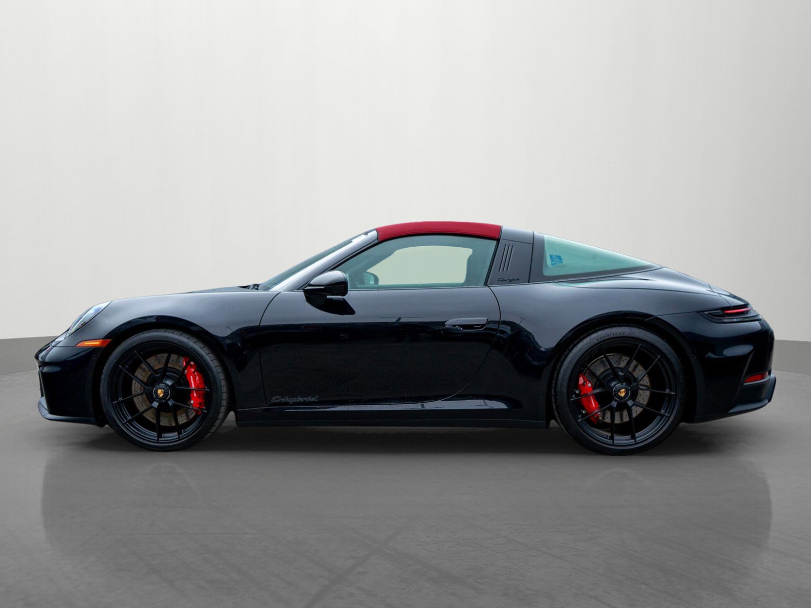 Used 2025 Porsche 911 Targa 4 GTS image 5