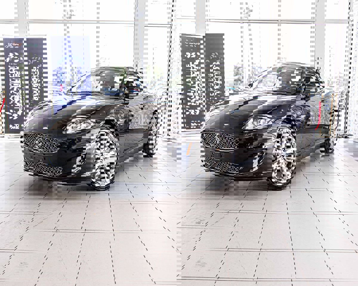 Used 2012 Jaguar XK Convertible image 6