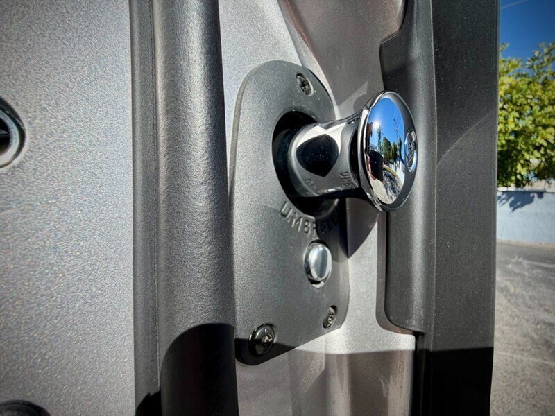 Used 2018 Rolls-Royce Phantom Sedan RWD image 24