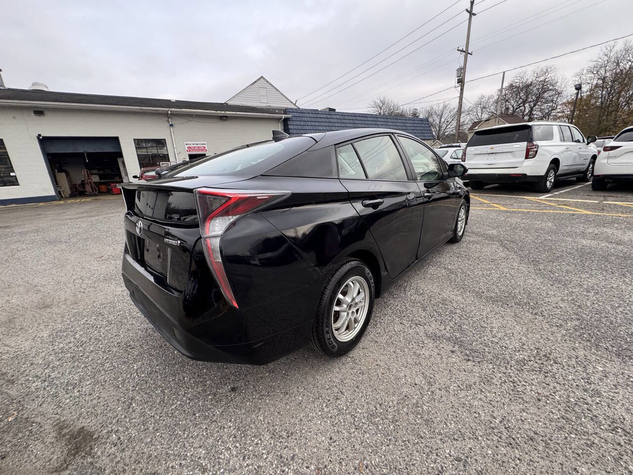 Used 2016 Toyota Prius Two image 14