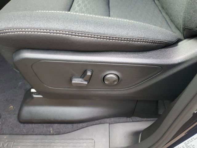 New 2026 RAM 1500 4x4 Crew Cab image 10