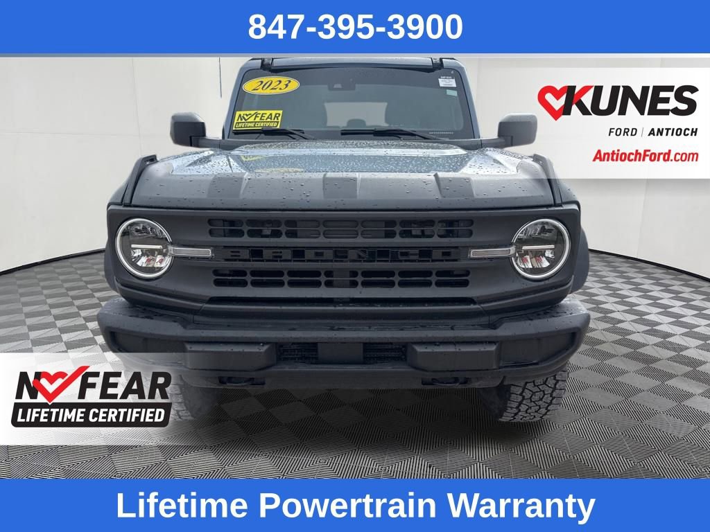 Used 2023 Ford Bronco 4-Door image 2