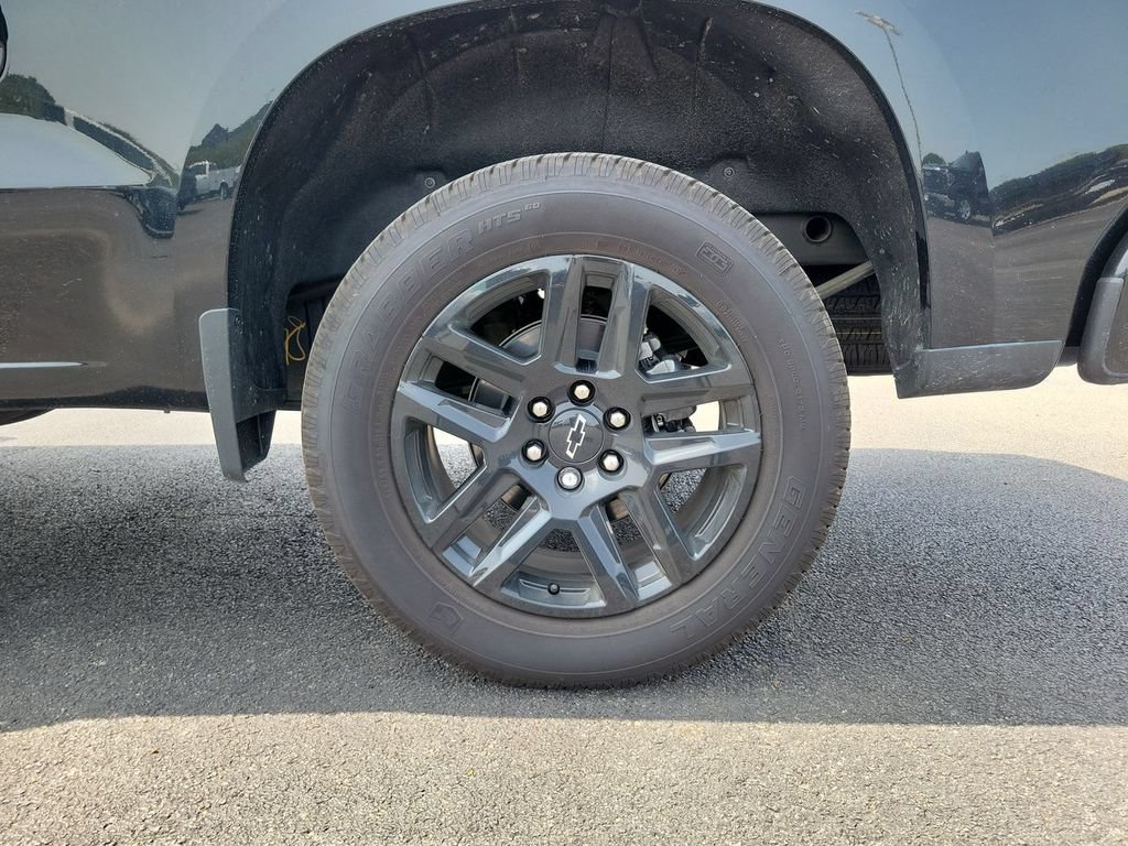 Certified 2026 Chevrolet Silverado 1500 Custom RWD image 36