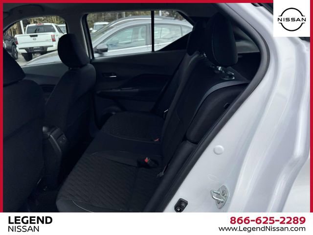 Used 2023 Nissan Kicks SV image 13