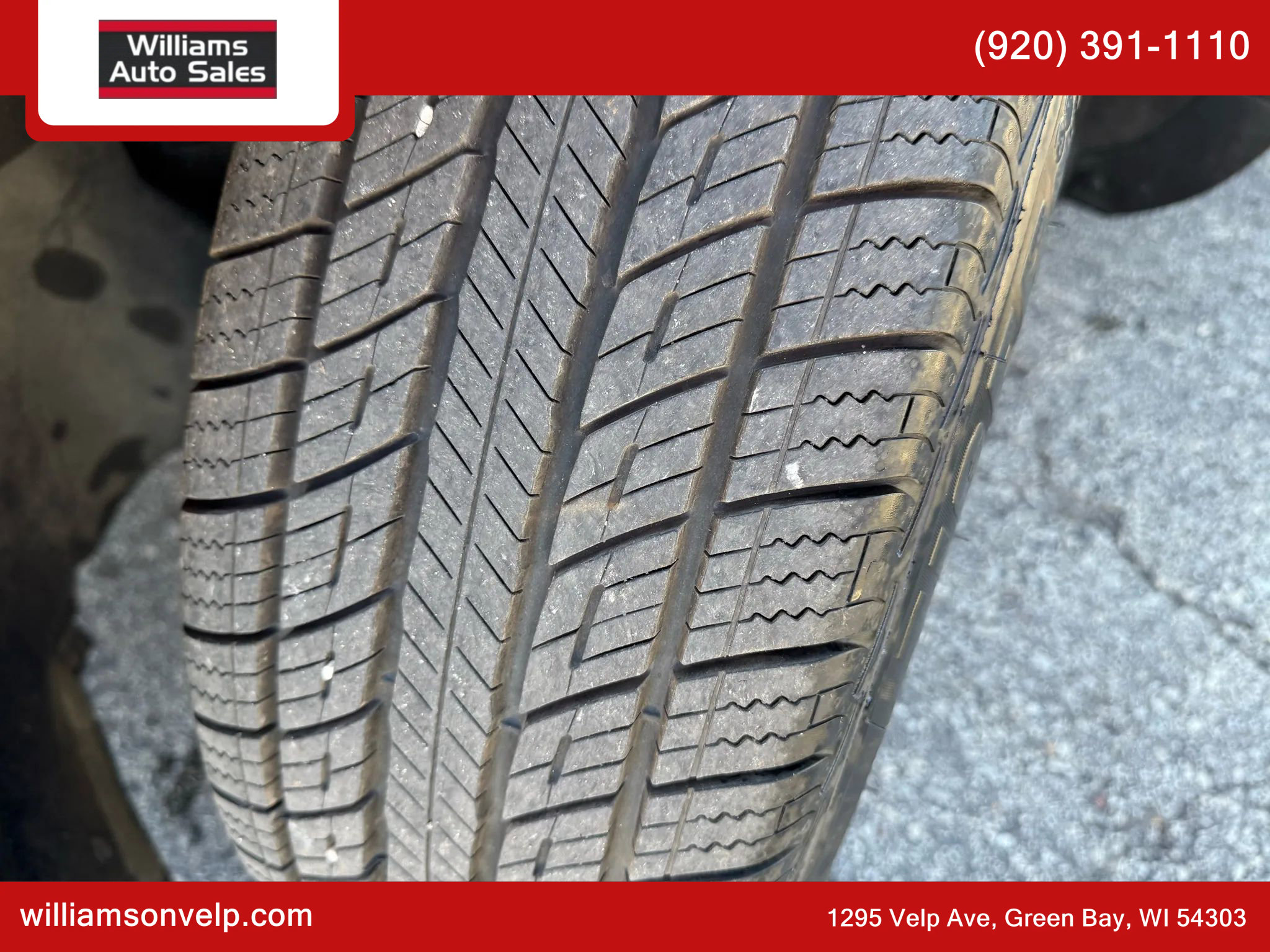 Used 2020 Ford Escape SE image 26