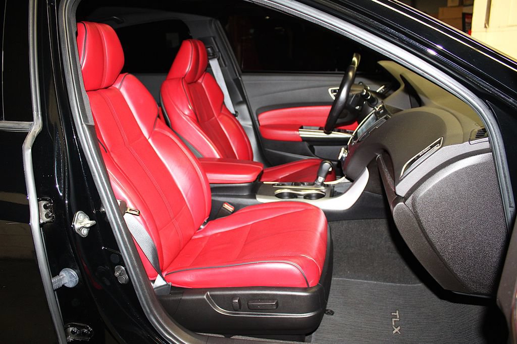 Used 2020 Acura TLX w/ A-SPEC Package FWD image 29