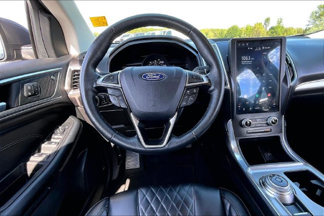 Used 2024 Ford Edge Titanium AWD/4WD image 8