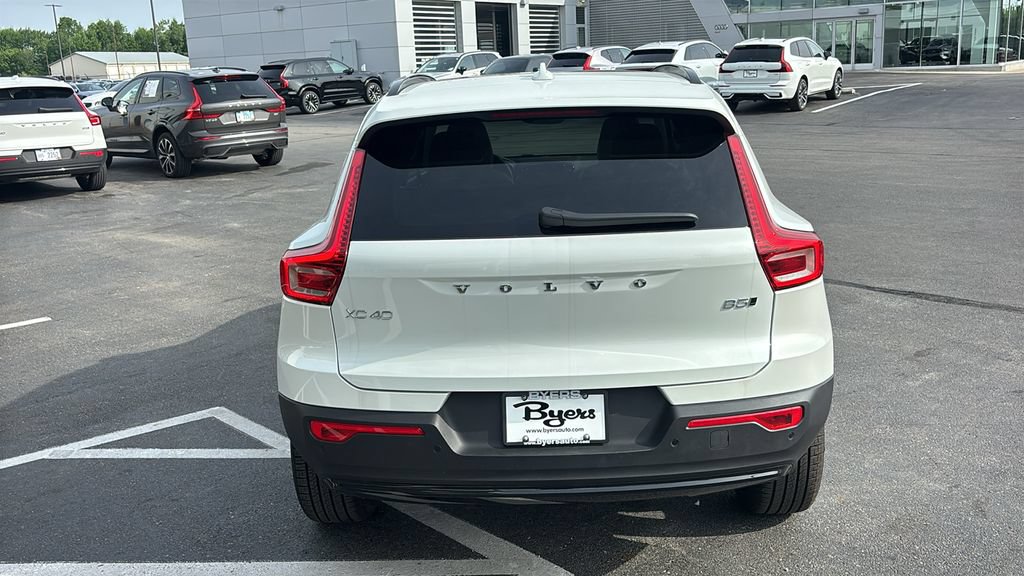 New 2026 Volvo XC40 B5 Plus w/ Climate Package AWD/4WD image 30