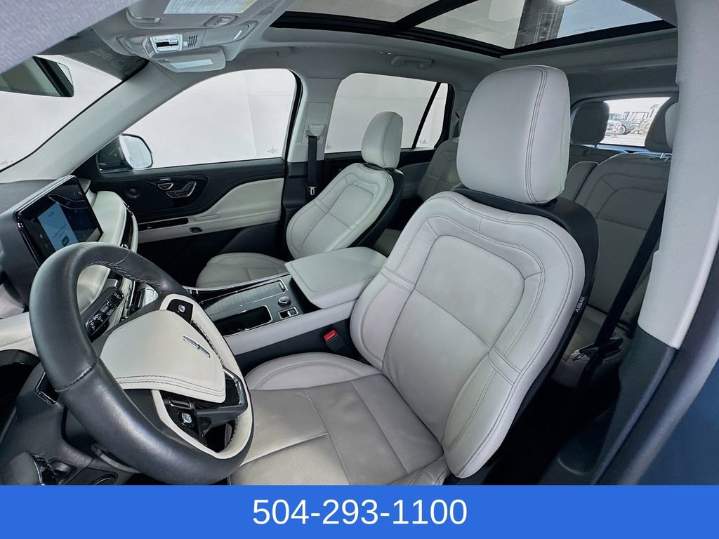 Used 2025 Lincoln Aviator Reserve image 21