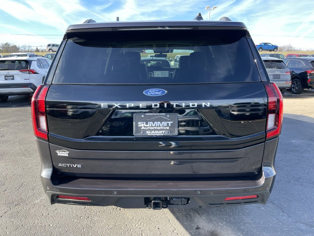 New 2026 Ford Expedition Active image 38