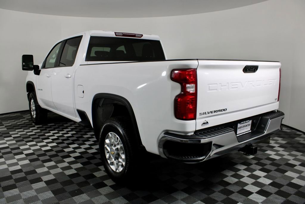 Used 2023 Chevrolet Silverado 2500 LT image 5