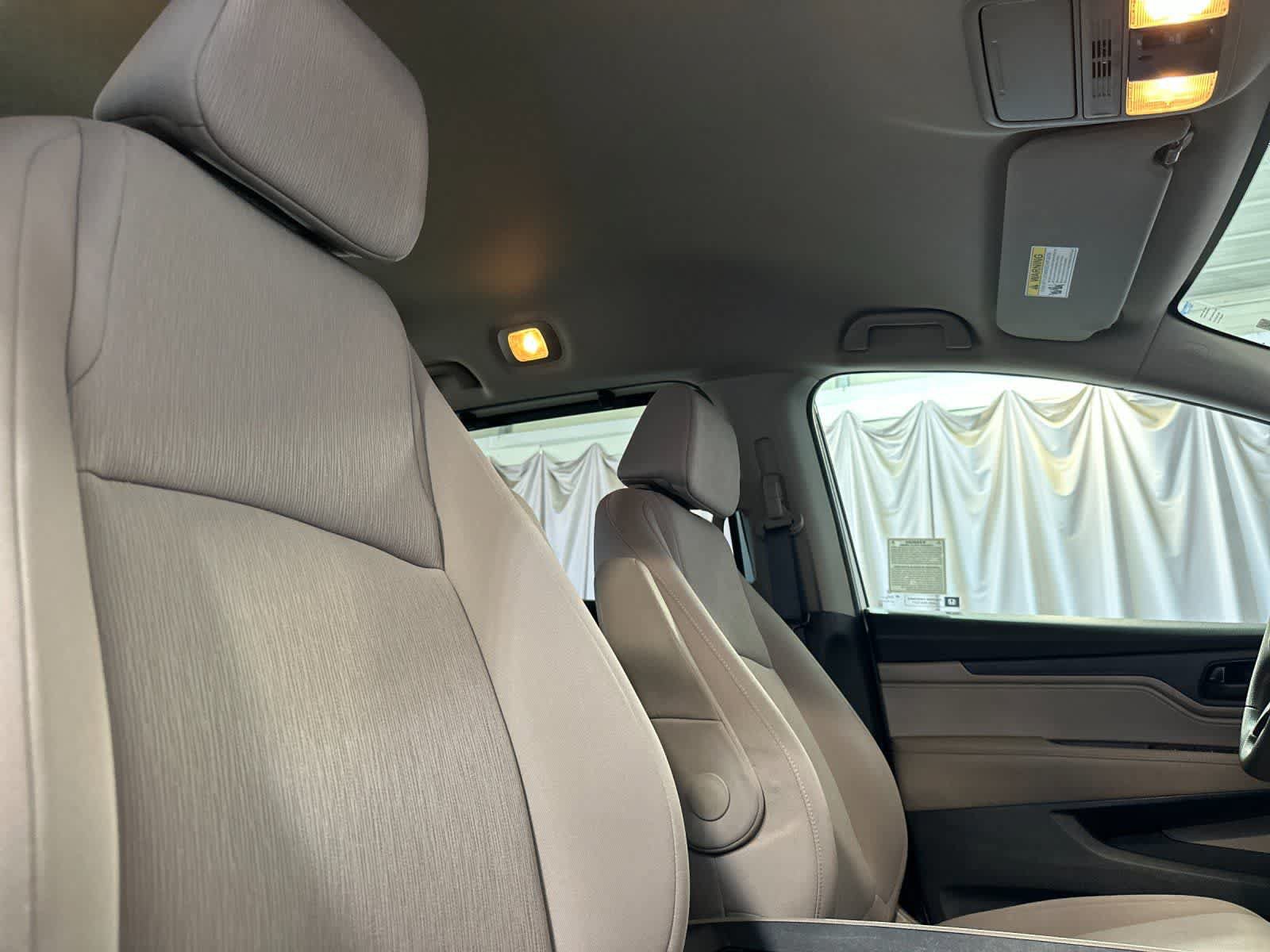 Used 2018 Honda Odyssey EX image 19