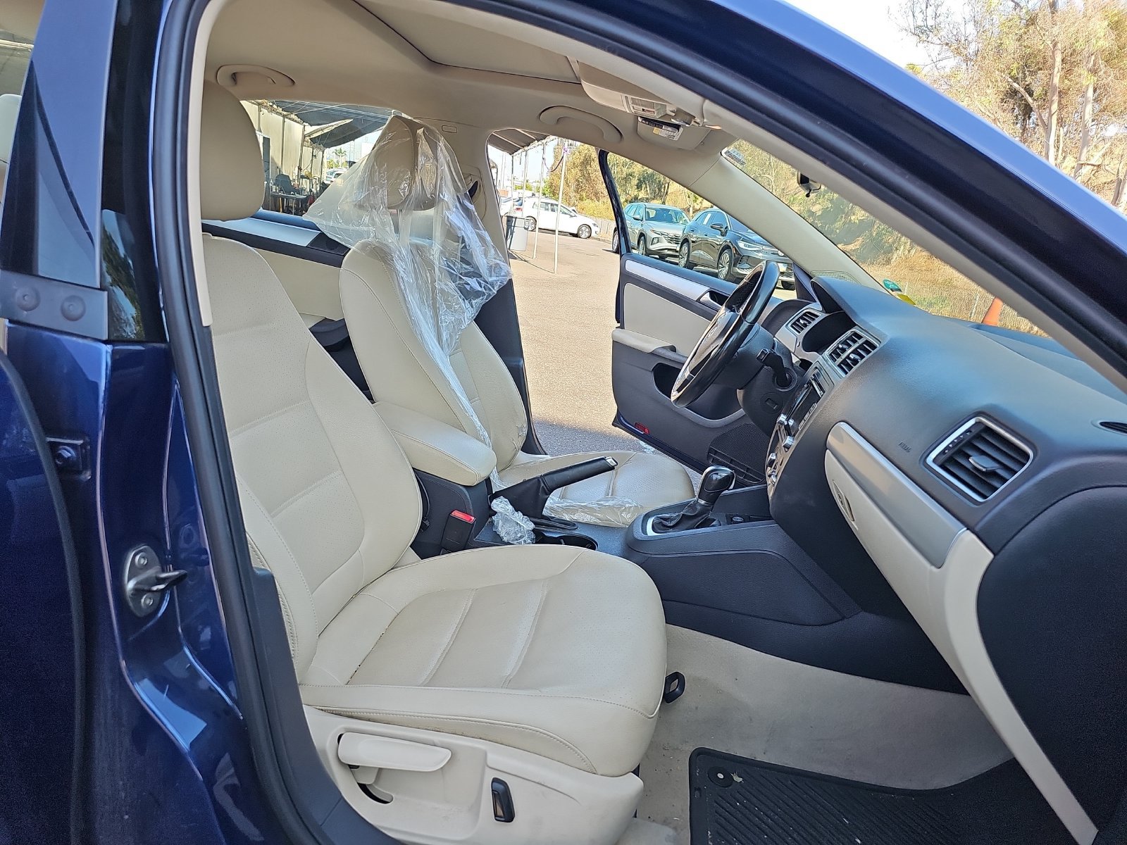 Used 2014 Volkswagen Jetta SE FWD image 13