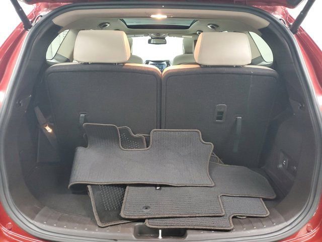 Used 2018 Hyundai Santa Fe Limited w/ Cargo Package image 8