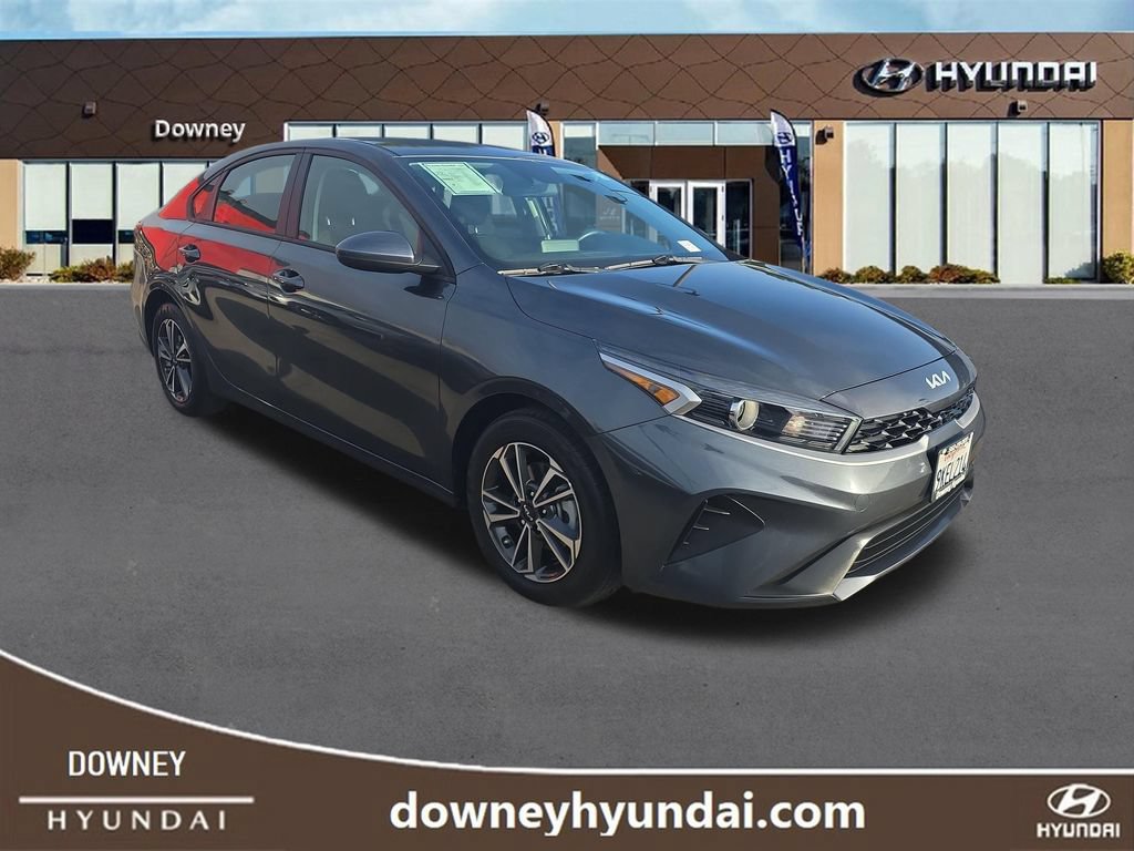 Used 2024 Kia Forte LXS FWD image 7