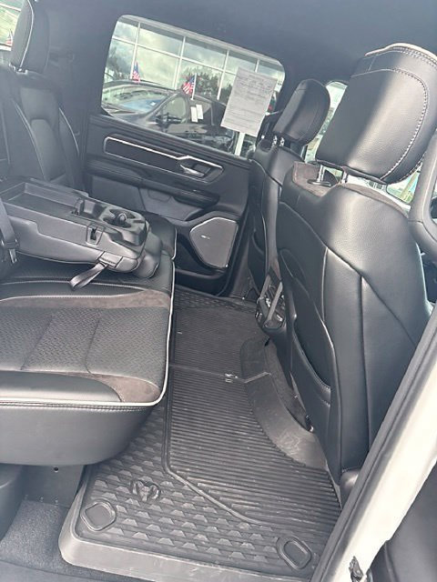 Used 2025 RAM 1500 Laramie AWD/4WD image 24