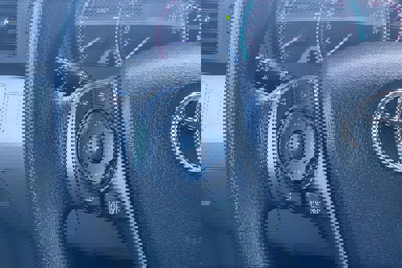 Used 2015 Toyota Venza LE AWD/4WD image 24