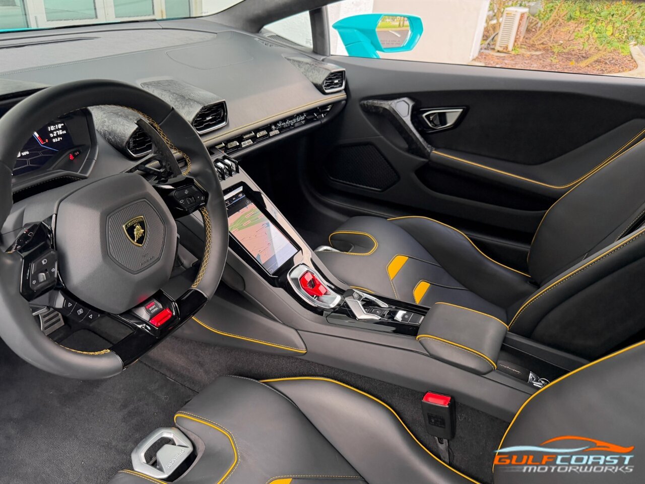 Used 2021 Lamborghini Huracan EVO RWD image 14