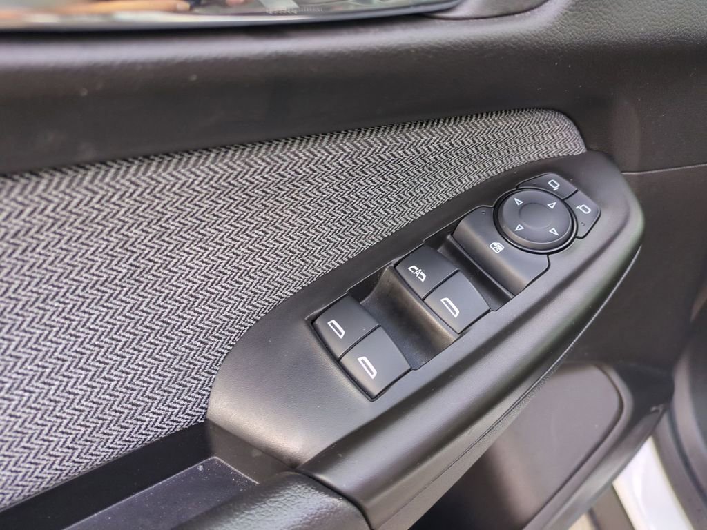 Used 2025 Chevrolet TrailBlazer LT AWD/4WD image 13