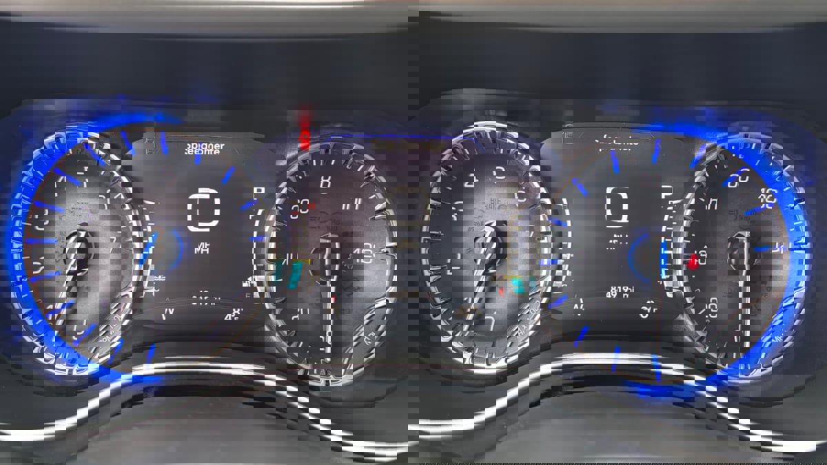 Used 2020 Chrysler Pacifica Touring-L Plus image 15