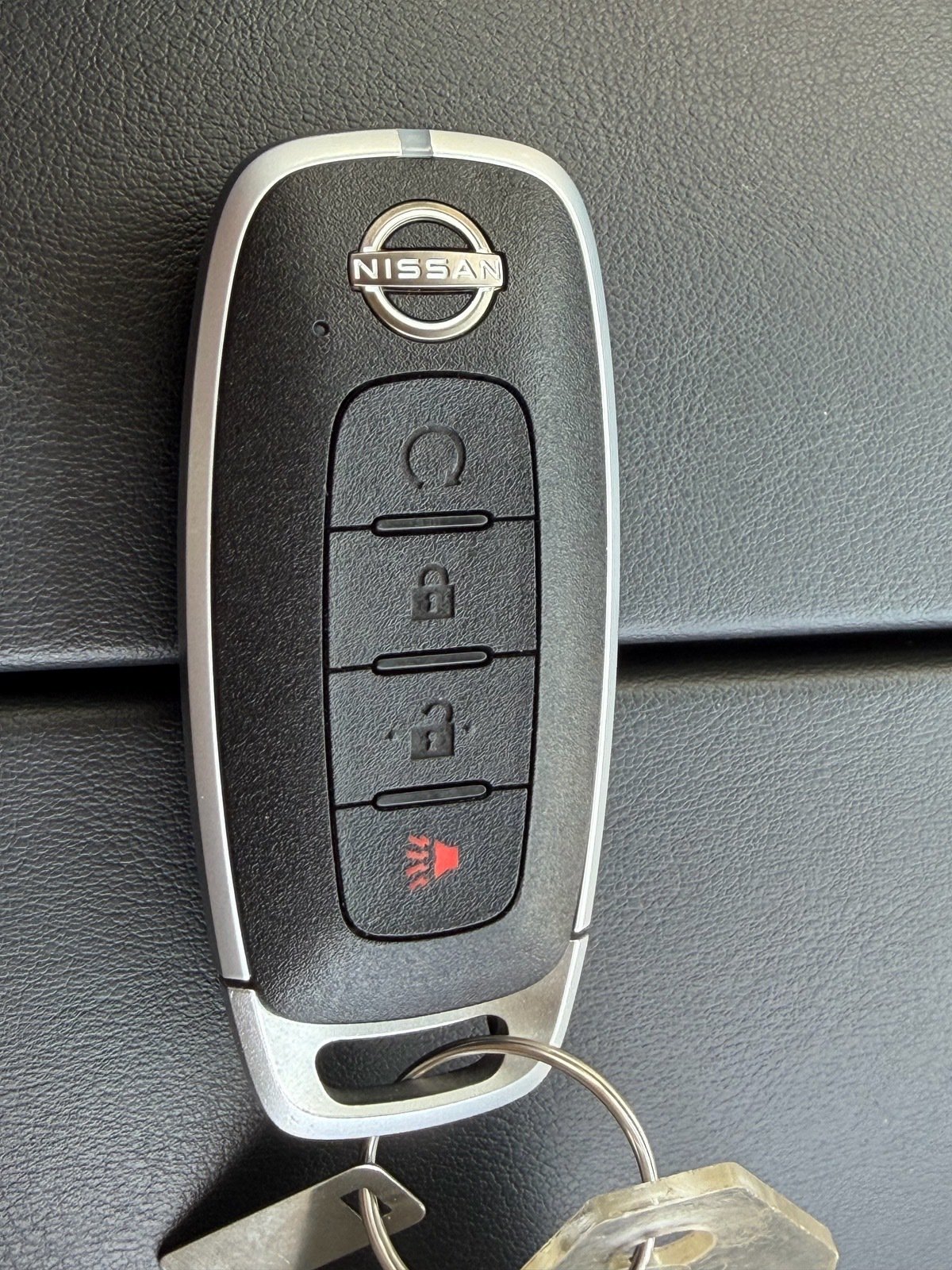 Certified 2023 Nissan Rogue SV FWD image 20