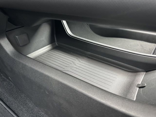 New 2026 Chevrolet Equinox EV RS image 28