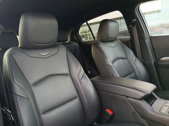 Used 2023 Cadillac XT4 Premium Luxury image 18