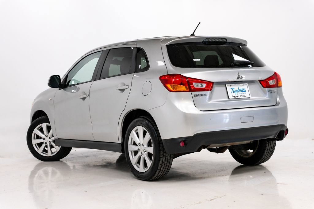 Used 2014 Mitsubishi Outlander Sport ES image 23