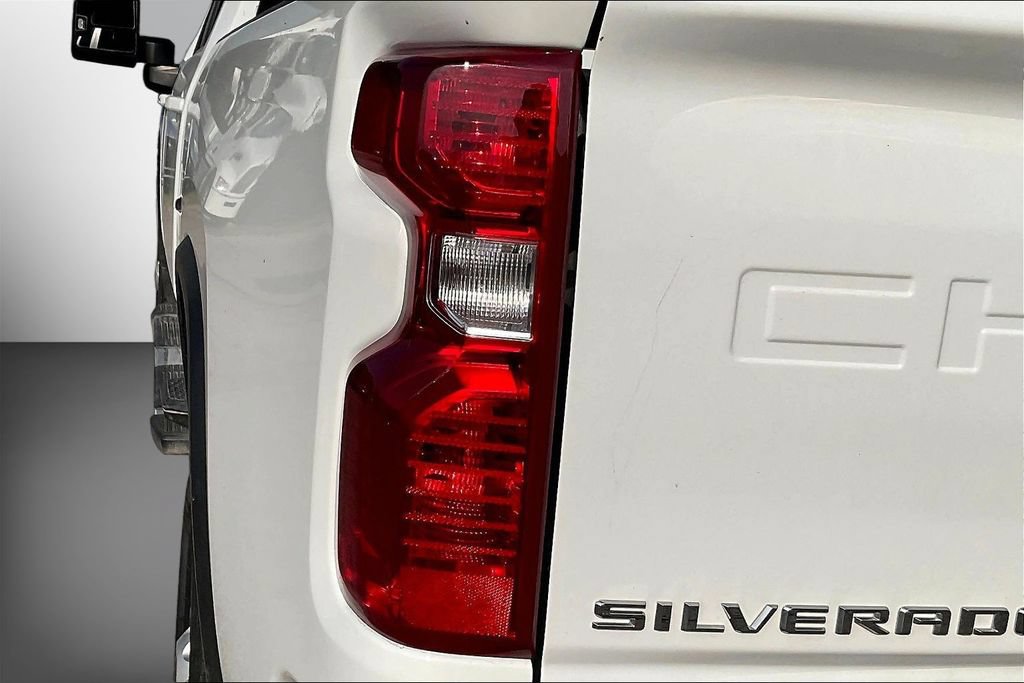 Used 2025 Chevrolet Silverado 2500 LT w/ Safety Package AWD/4WD image 23