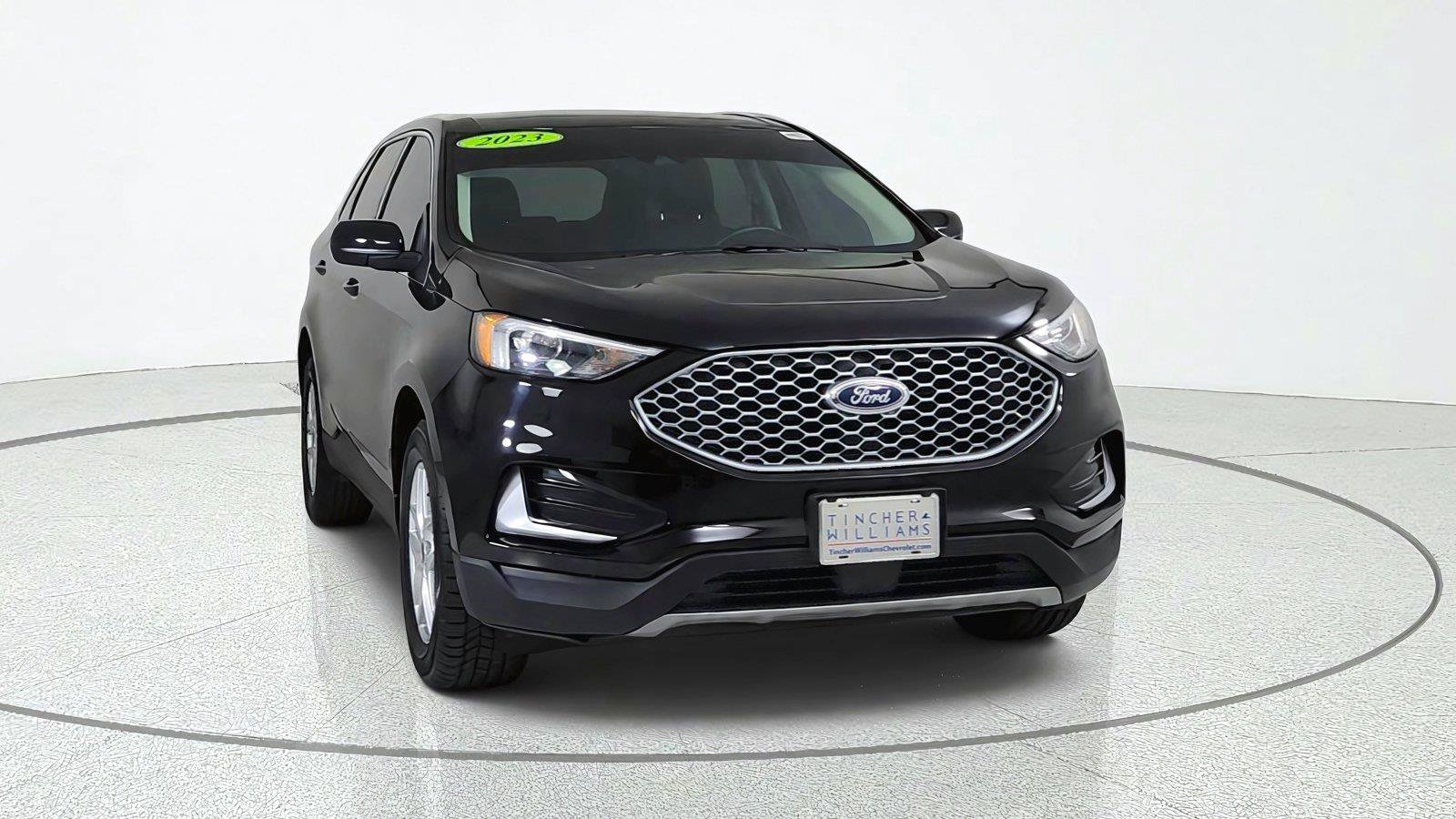 Used 2023 Ford Edge SEL AWD/4WD image 2