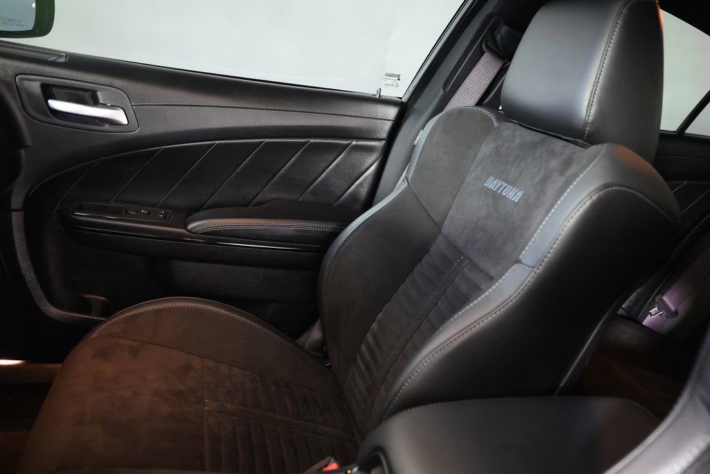 Used 2023 Dodge Charger Scat Pack w/ Daytona Edition Group image 32